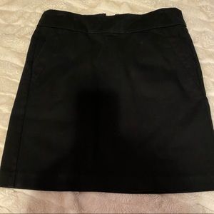 Loft black skirt 4p with pockets
